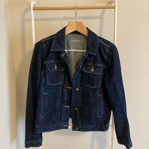 LEVI’S Denim Jacket. Classic American style bc